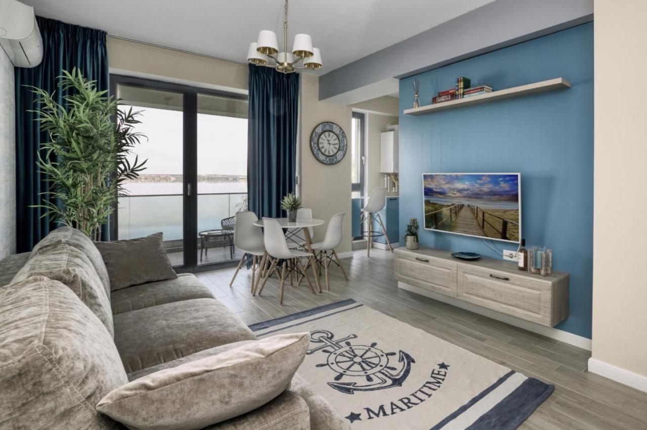 Riva Lake Boutique Mamaia Eksteriør bilde