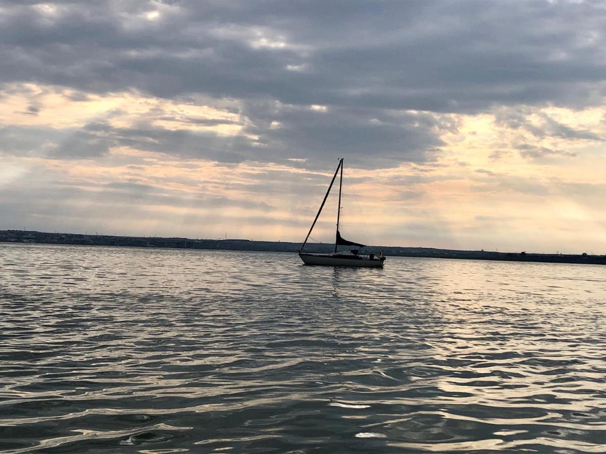 Riva Lake Boutique Mamaia Eksteriør bilde