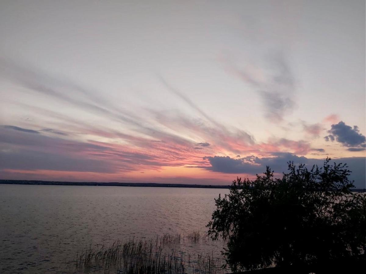 Riva Lake Boutique Mamaia Eksteriør bilde