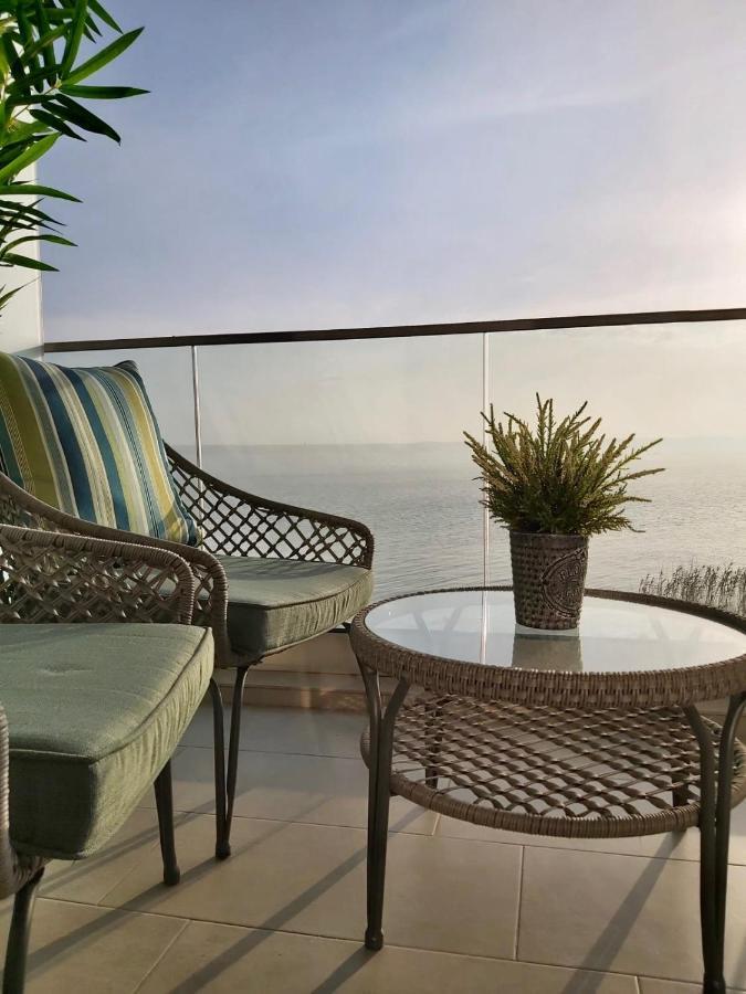 Riva Lake Boutique Mamaia Eksteriør bilde